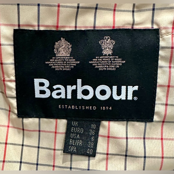 NWTs Barbour Cavalry Gilet/Vest. Navy-Merlot. Size 6 US - Picture 7 of 9